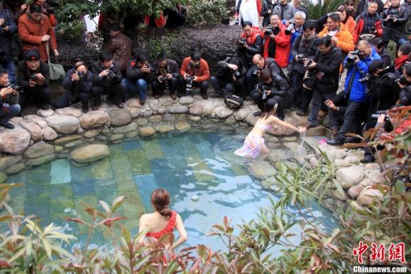 ȫ�����ϴԡ�Ļ�������Ŀ�ɿڴ�