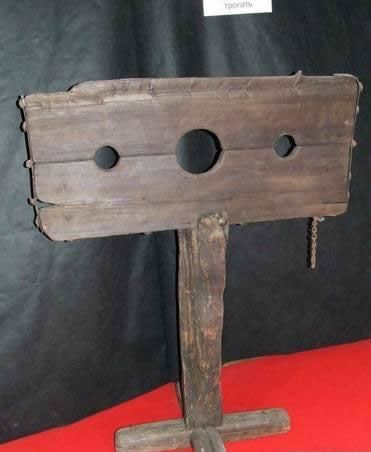 ���̱�̬ ͼ�ҹŴ���������Ů�˵Ĳп��̾ߣ�