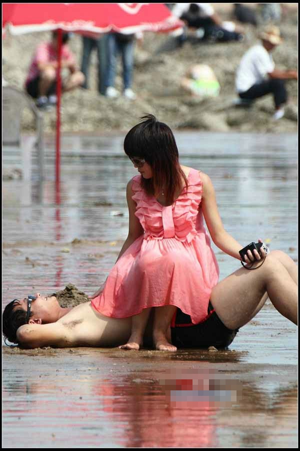 ����ɳ̲���ǶԿ��ŵ����²����գ�ͼ��